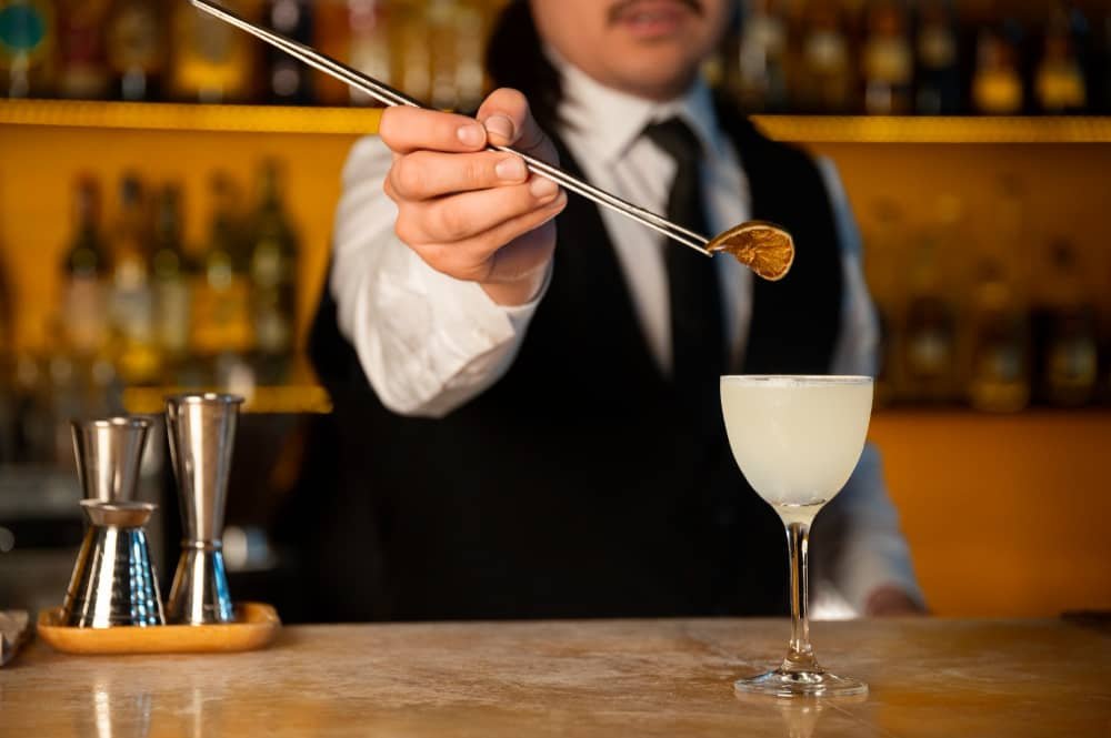 How to Get a Mixology License